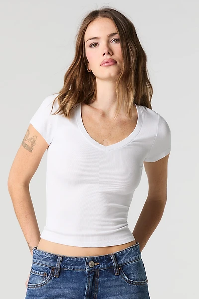 T-shirt côtelé à col en V