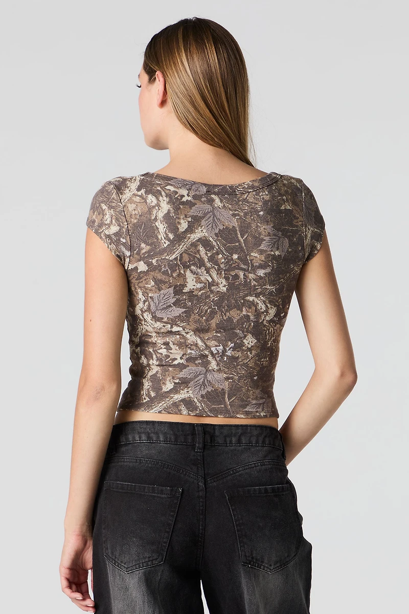 T-shirt côtelé avec encolure dégagée