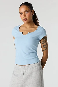 T-shirt côtelé à encolure dégagée