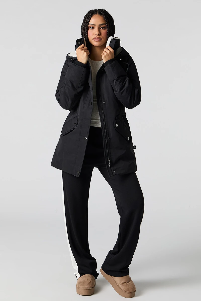 Parka à capuchon doublée de similifourrure