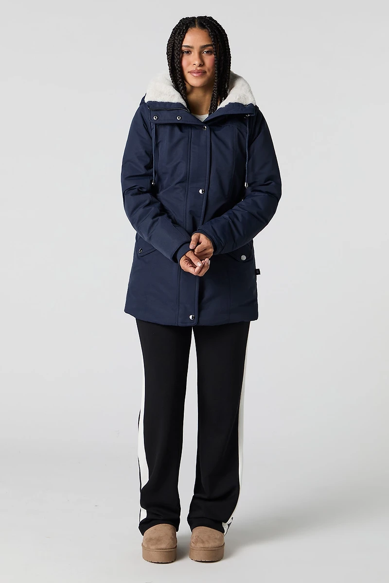 Parka à capuchon doublée de similifourrure