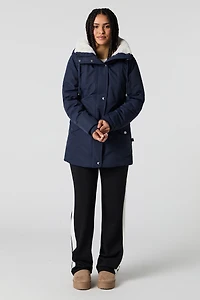 Parka à capuchon doublée de similifourrure
