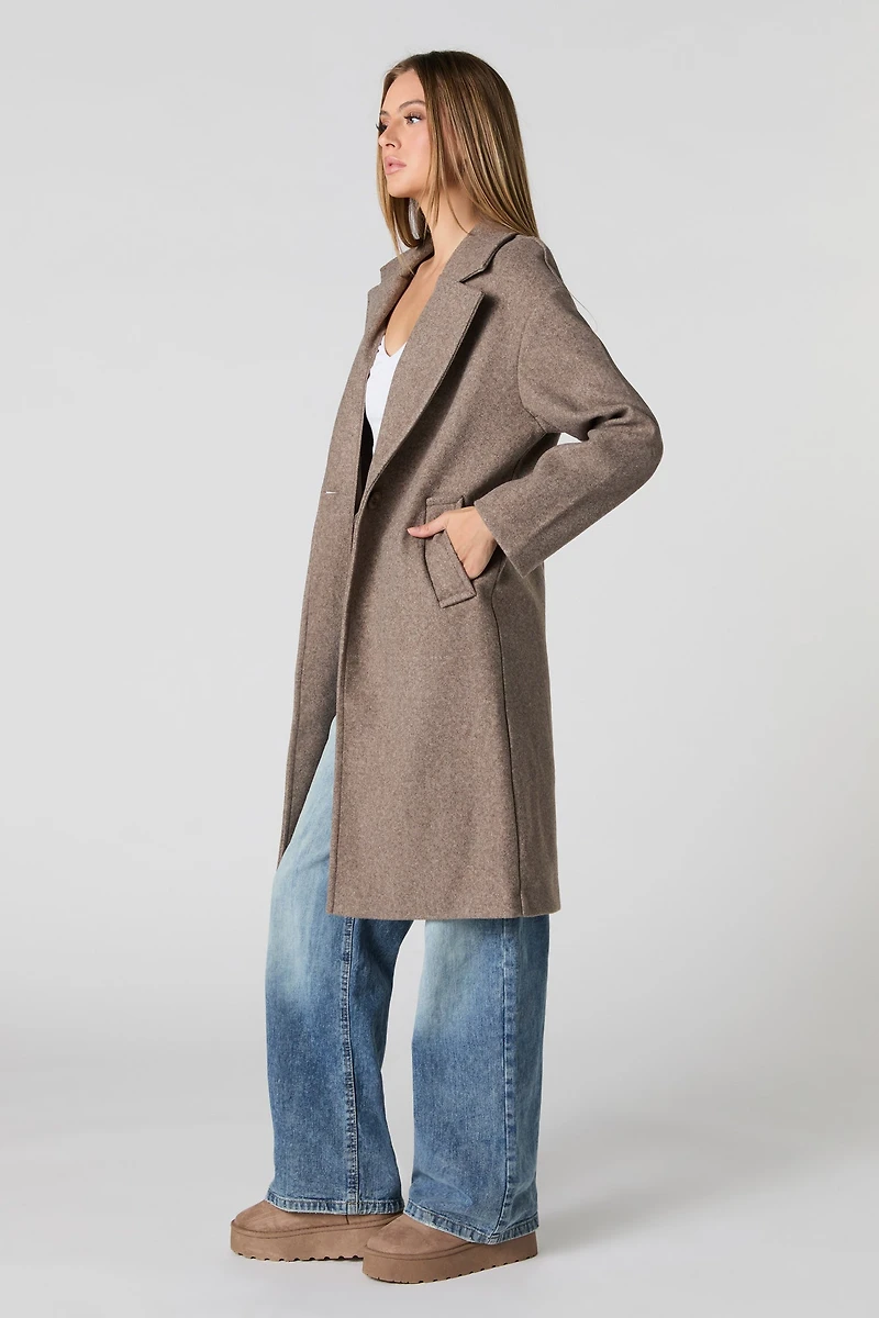 Manteau longueur midi à un bouton