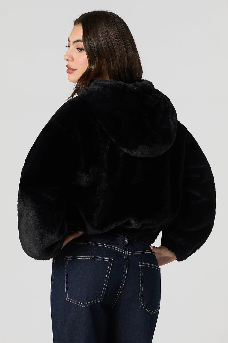 Blouson d'aviateur avec capuchon en similifourure