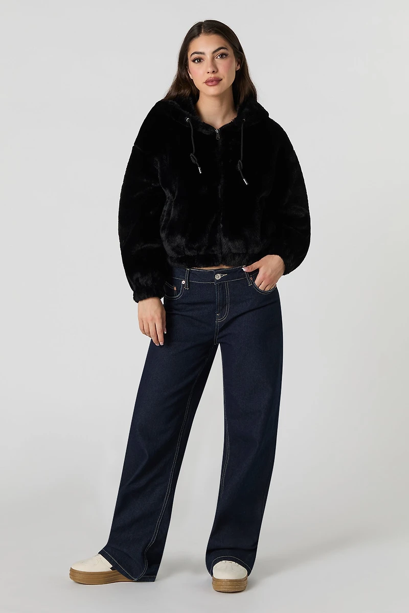 Blouson d'aviateur avec capuchon en similifourure
