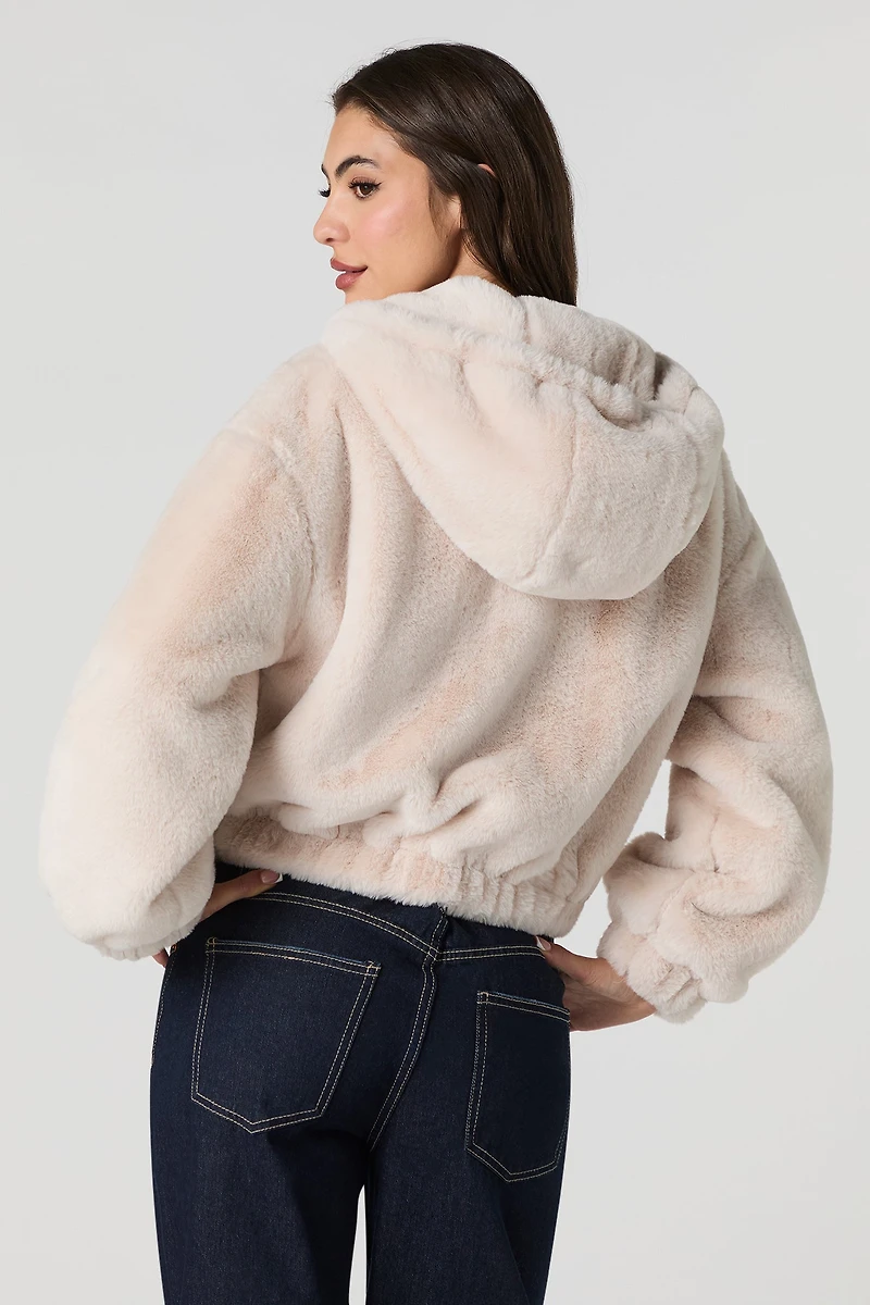 Blouson d'aviateur avec capuchon en similifourure