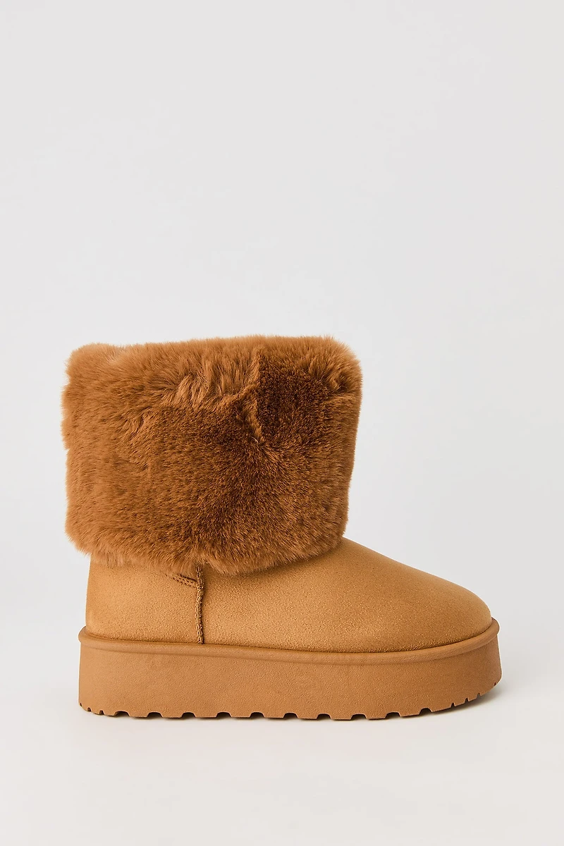 Bottines aux chevilles à semelle plateforme doublées de similifourrure