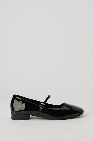 Faux Patent Leather Low Heel Ballet Flat