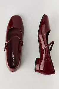Faux Patent Leather Low Heel Ballet Flat