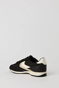 Retro Sneaker