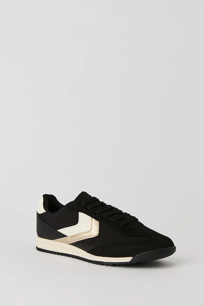 Retro Sneaker