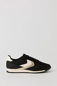 Retro Sneaker