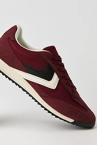 Retro Sneaker
