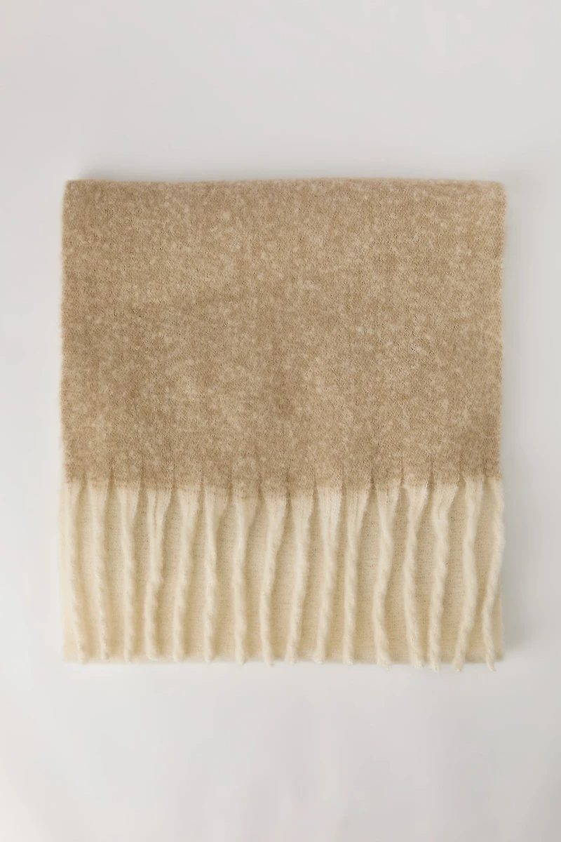 Écharpe en tissu bouclé
