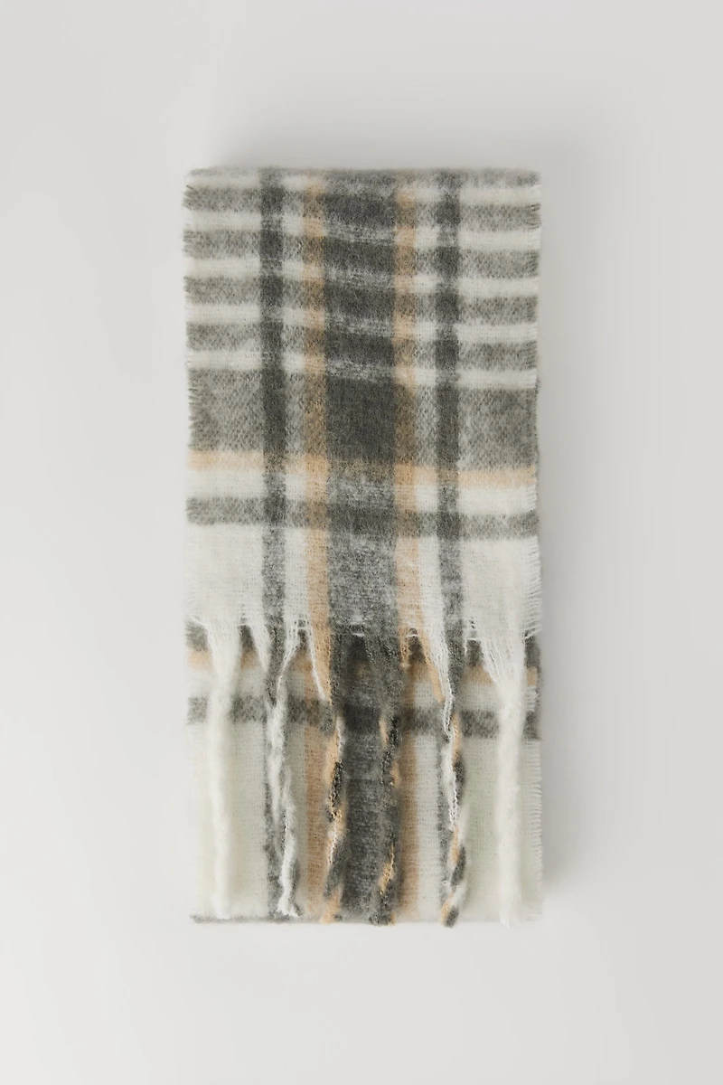 Thin Plaid Scarf