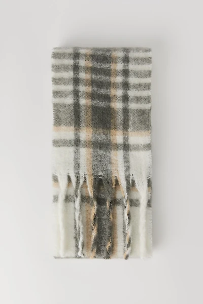 Thin Plaid Scarf