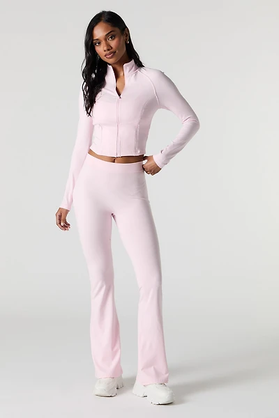 Pantalon Active à jambe évasée ruché au dos