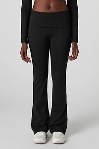 Pantalon à jambe évasée et taille repliée Active