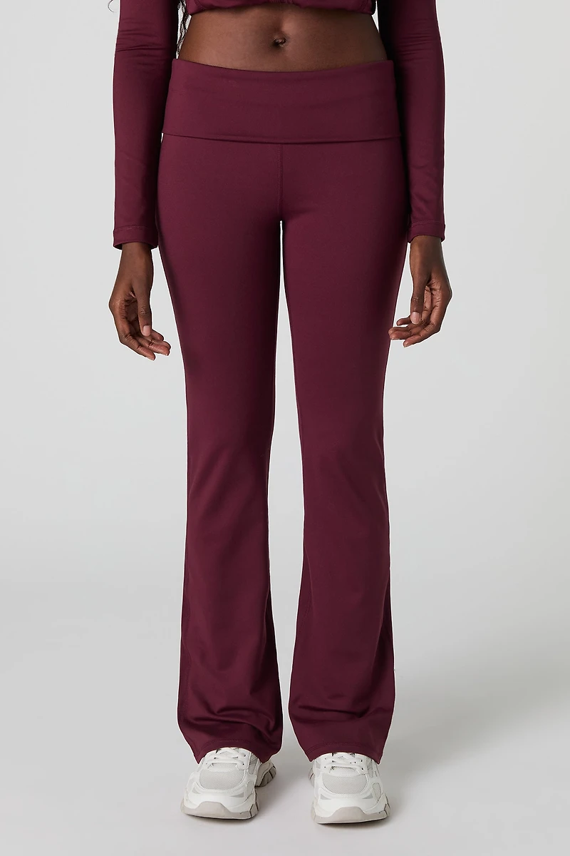 Pantalon à jambe évasée et taille repliée Active