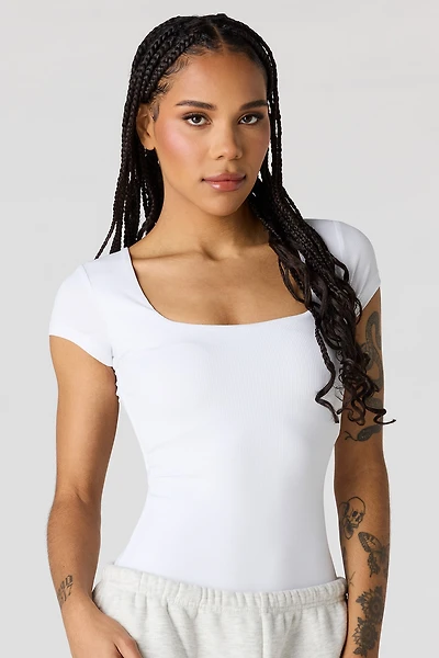 Maillot profil côtelé à encolure carrée