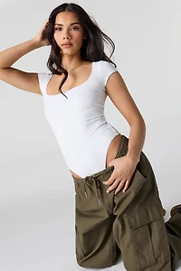 Maillot profilé à enolure carrée