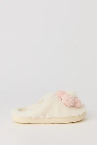 Pantoufles avec fleur en similifourrure