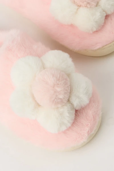 Faux Fur Flower Slippers
