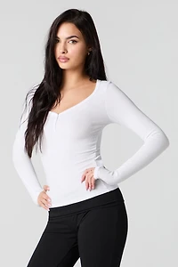 Haut Henley côtelé classique