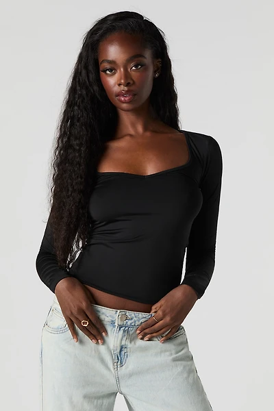 Haut Contour à encolure en coeur et manche longue