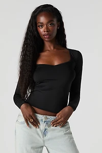 Haut Contour à encolure en coeur et manche longue
