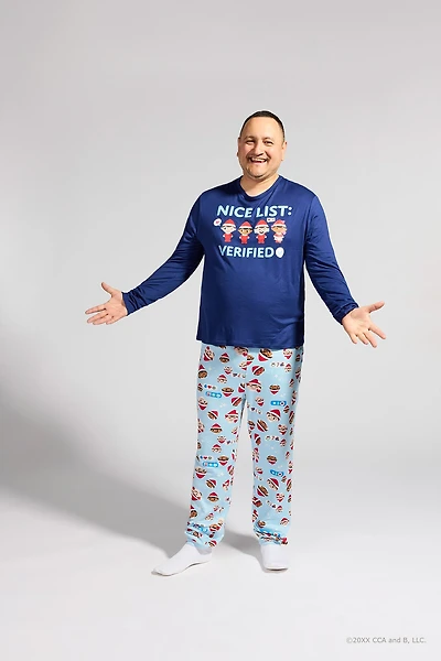 Mens Fammy Jammies Texting Crew the Elf on Shelf® Pajama Set