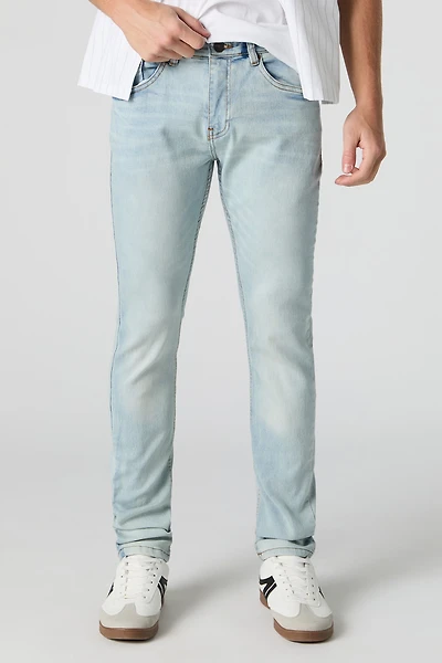 Light Stretch Skinny Jean
