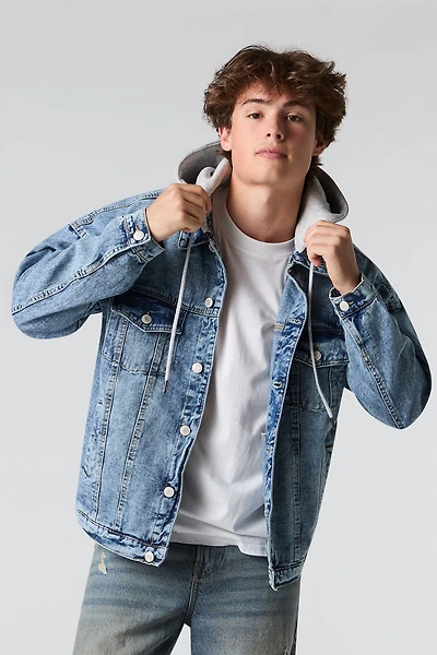 Blouson de camionneur en denim à capuchon molleton