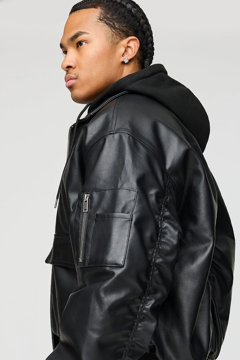 Blouson aviateur avec capuchon amovible