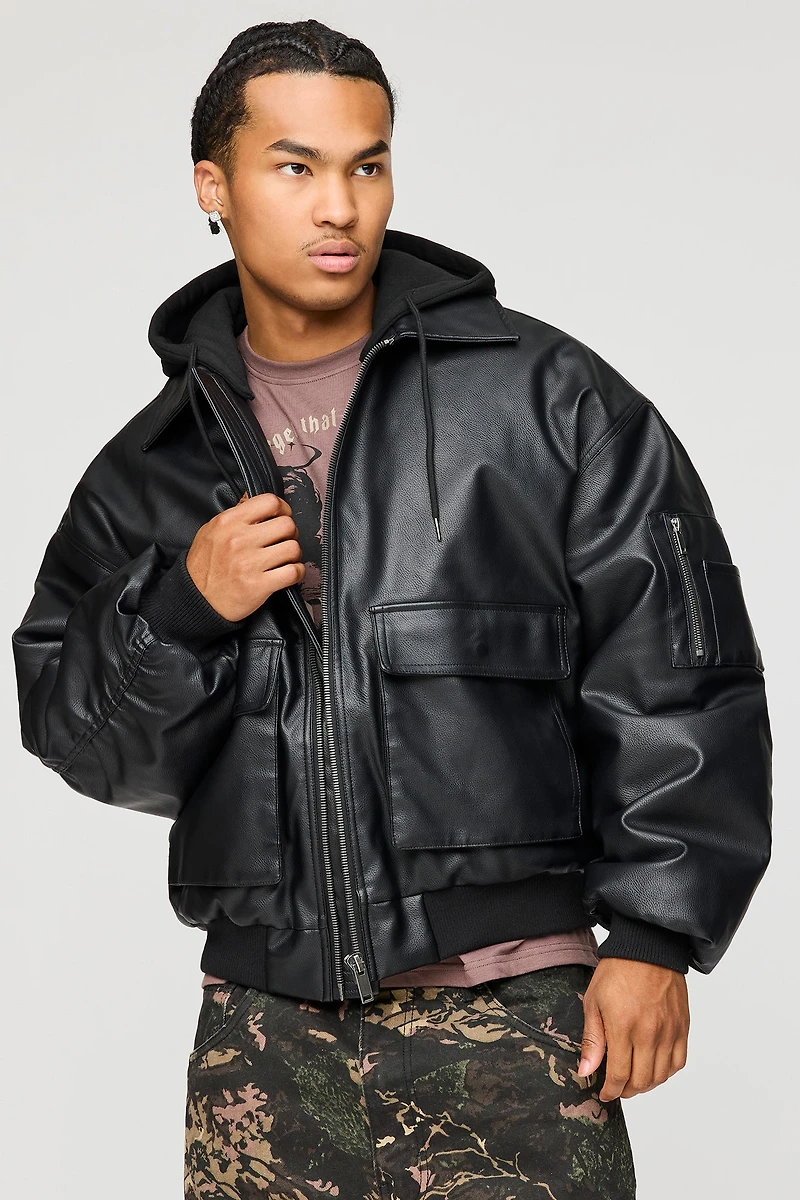 Blouson aviateur avec capuchon amovible