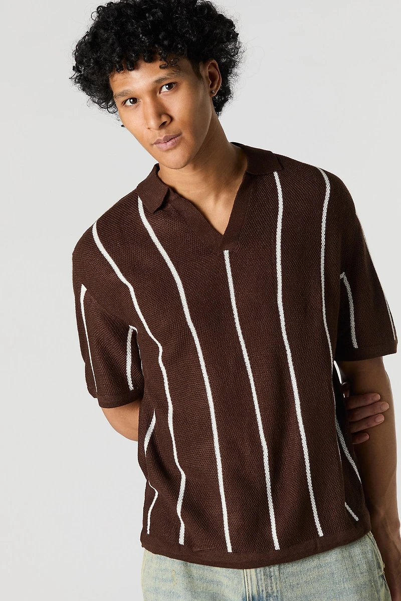 Polo en tricot texturé à rayures verticales