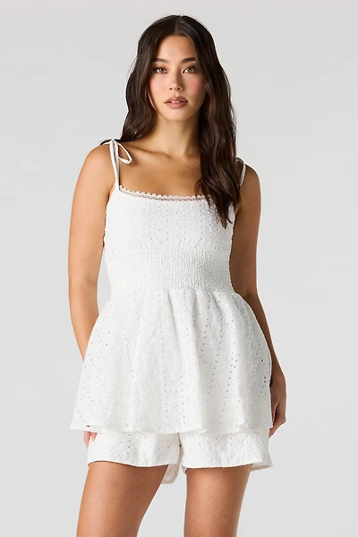 Combi-short fluide à oeillets