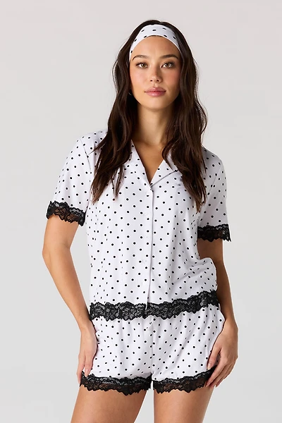 Ensemble pyjama avec haut boutonné à ourlet en dentelle, short et bandeau