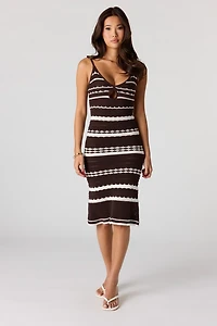 Robe midi crochetée avec découpe