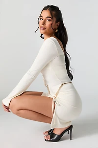Minijupe asymétrique à taille coulissante
