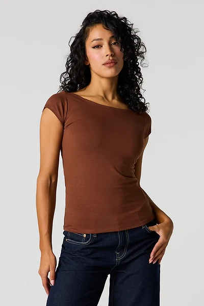 T-shirt à encolure bateau