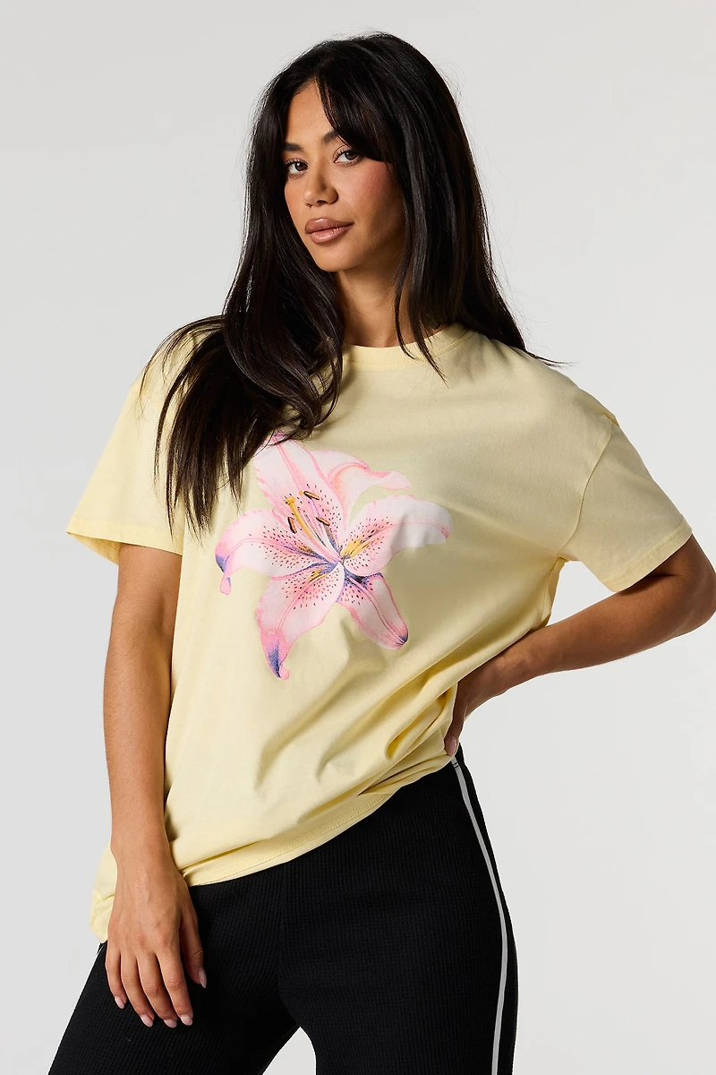 Hibiscus Graphic T-Shirt