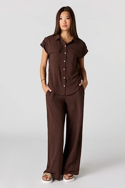 Pantalon texturé à jambe large