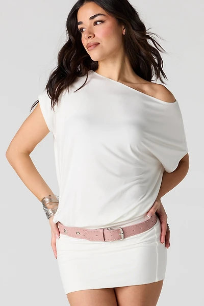 Minirobe à épaules dénudées
