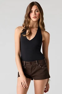 Microshort à oeillets