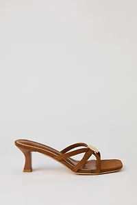 Escarpins à talon bobine avec brides et détails métallisés