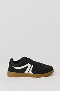 Retro Sneaker