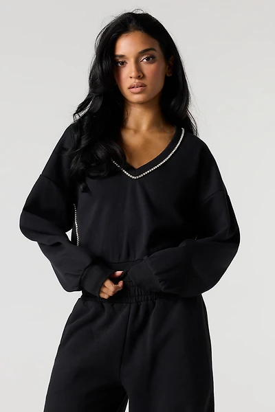 Rhinestone V-Neckline Fleece Cropped Sweatshirt