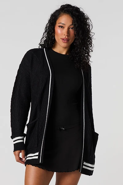 Cardigan en tricot torsadé