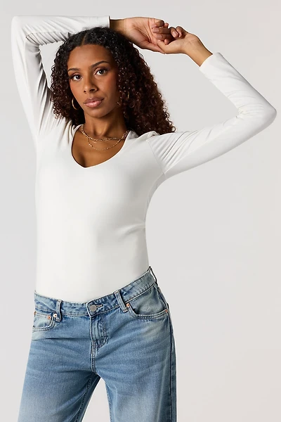 Maillot à manches longues avec encolure en V